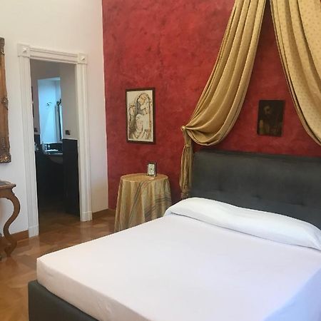 Elegante Appartamento Nel Centro Di Roma Екстер'єр фото